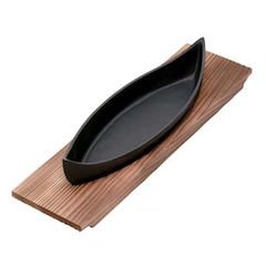 Toshin Sales PGV0201 Gondola Plate with Wooden Base, M-23 Iron Casting, Japan