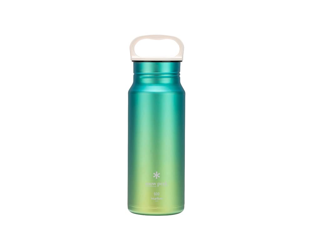Snow Peak Recycled Titanium Aurora Bottle, Durable, Lightweight, Camping, Hiking, Backpacking Water Bottle, Ocean, 600ml