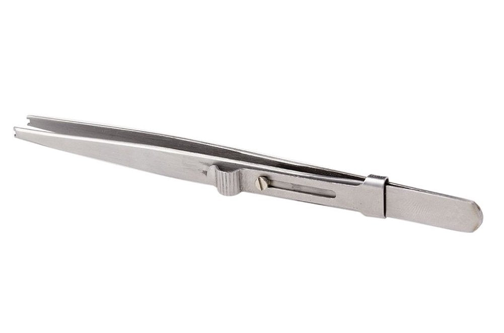 GSI Creos G Tool Mr. Tweezers Parts Hold The Lock Mechanism with a Hobby Tool GT103