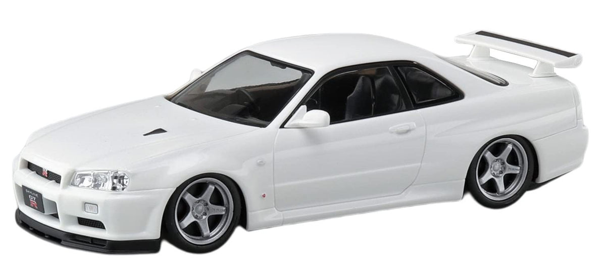 Aoshima Nissan R34 Skyline GTR Custom Wheel (White Pearl) 1:32 Scale Model Kit