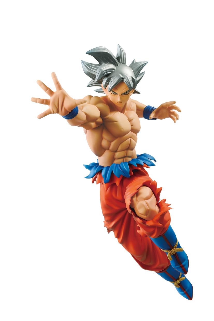 Banpresto Dragon Ball Son Goku Ultra Instinct Battle Figure