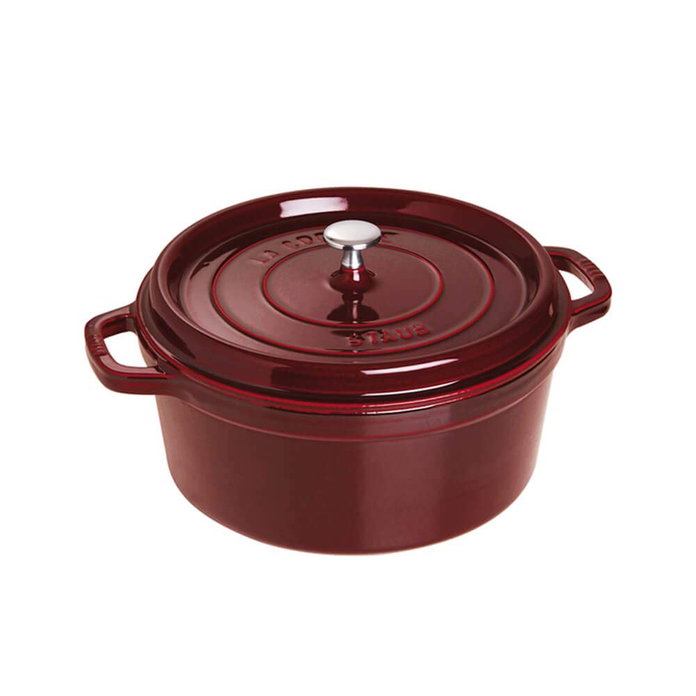 Staub Round Cocotte - 5.5Qt - Grenadine
