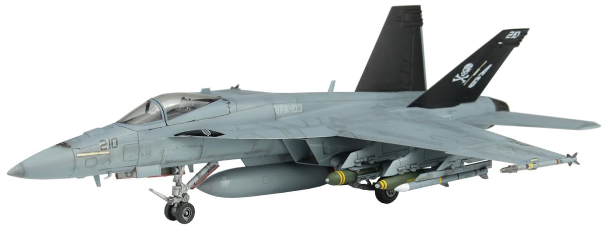 アメリカ海軍 艦上戦闘機 F/A-18E スーパーホーネット VFA-103 ジョリーロジャース