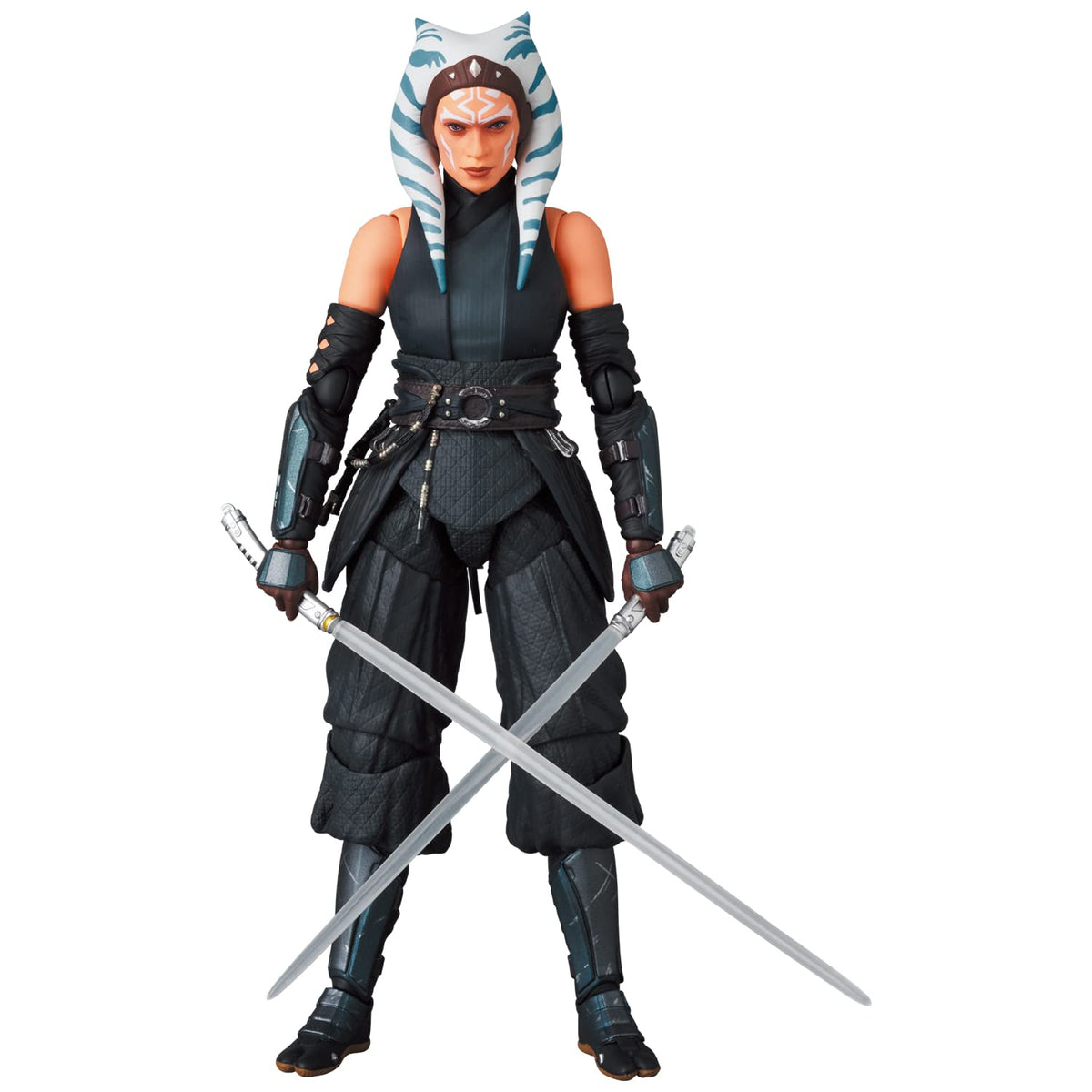 メディコム・トイ(MEDICOM TOY) MAFEX No.210 Ahsoka Tano The Mandalorian Ver., Total Height: Approx. 5.7 inches (145 mm), Non-Scale, Painted Action Figure