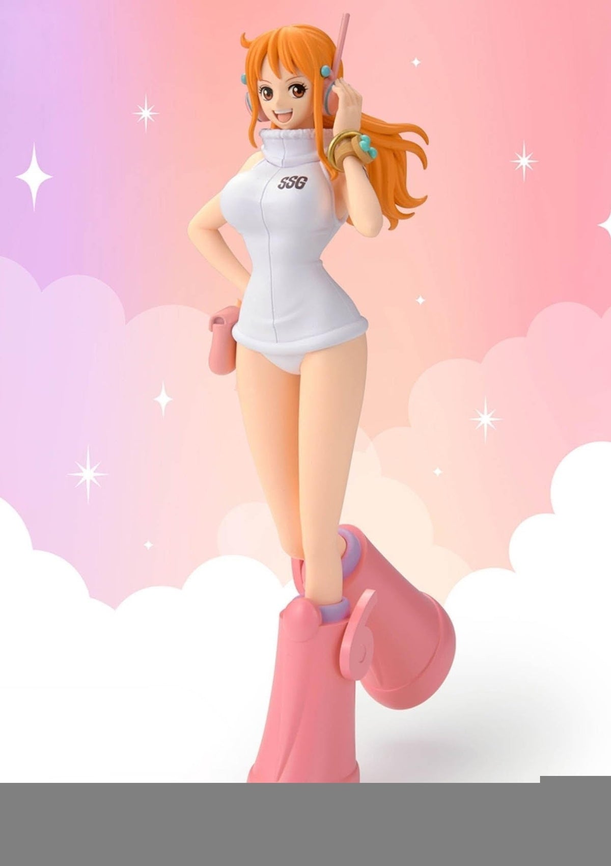One Piece Figure, Nami, Egg Head Style, Glitter & Glamours, Size: Approx. 9.1 inches (23 cm)