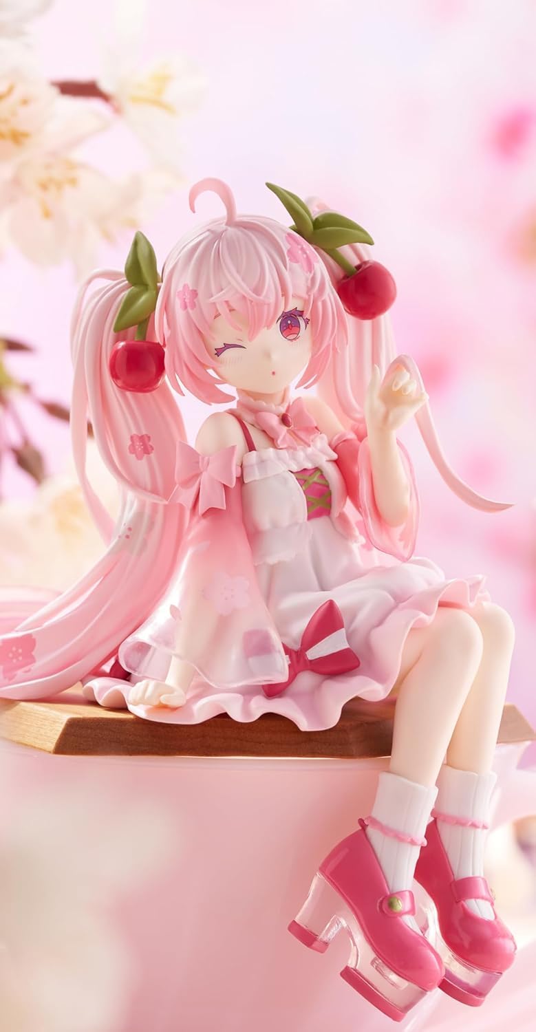 Thunder Tech Hatsune Miku Noodle Stopper Figure Sakura Miku 2025 Wink ver