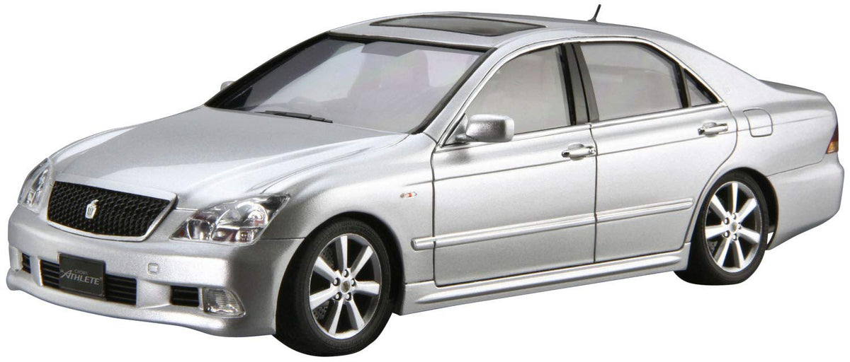 Aoshima Toyota GRS182 Crown Royal Saloon G/Athlete G ’03 1:24 Scale Model Kit