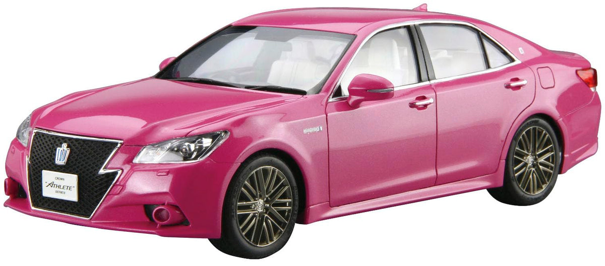 Aoshima Toyota GRS214 AWS210 Crown 15 1:24 Scale Model Kit
