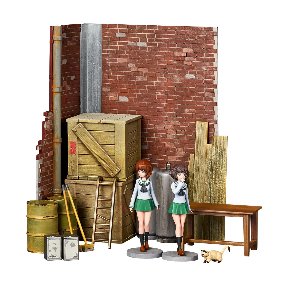 Kaiyodo Artpla Girls & Panzer Final Chapter Garage Set A 1/24 Scale Unpainted Plastic Model Kit