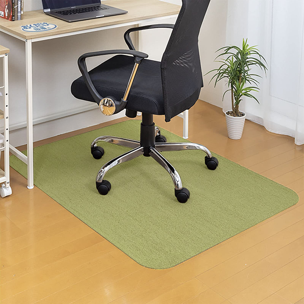 Sanko KI-62 Chair Mat, Stays in Place, Gaming, Desk Mat, Floor Protection, Anti-Slip, Just Stick, 35.4 x 47.2 inches (90 x 120 cm), Green, Made in Japan
