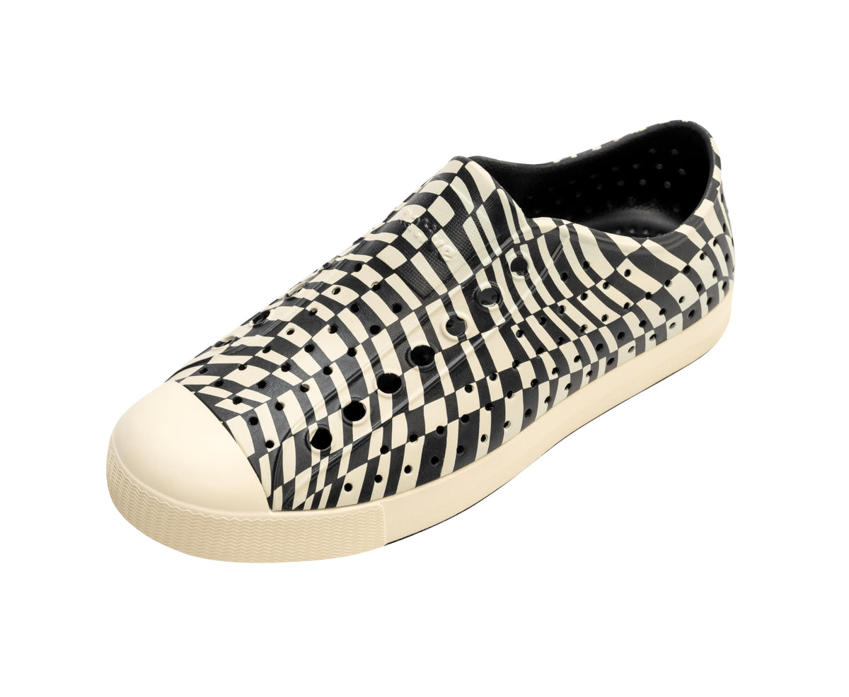 Native Shoes Unisex Jefferson Slip-on Sneakers Jiffy Black/Sprinkle Print Men's 10, Women's 12 Medium