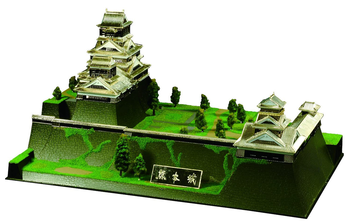 Doyusha DG-7 1/350 Japanese Famous Castle Deluxe Gold Kumamoto Castle Plastic Model