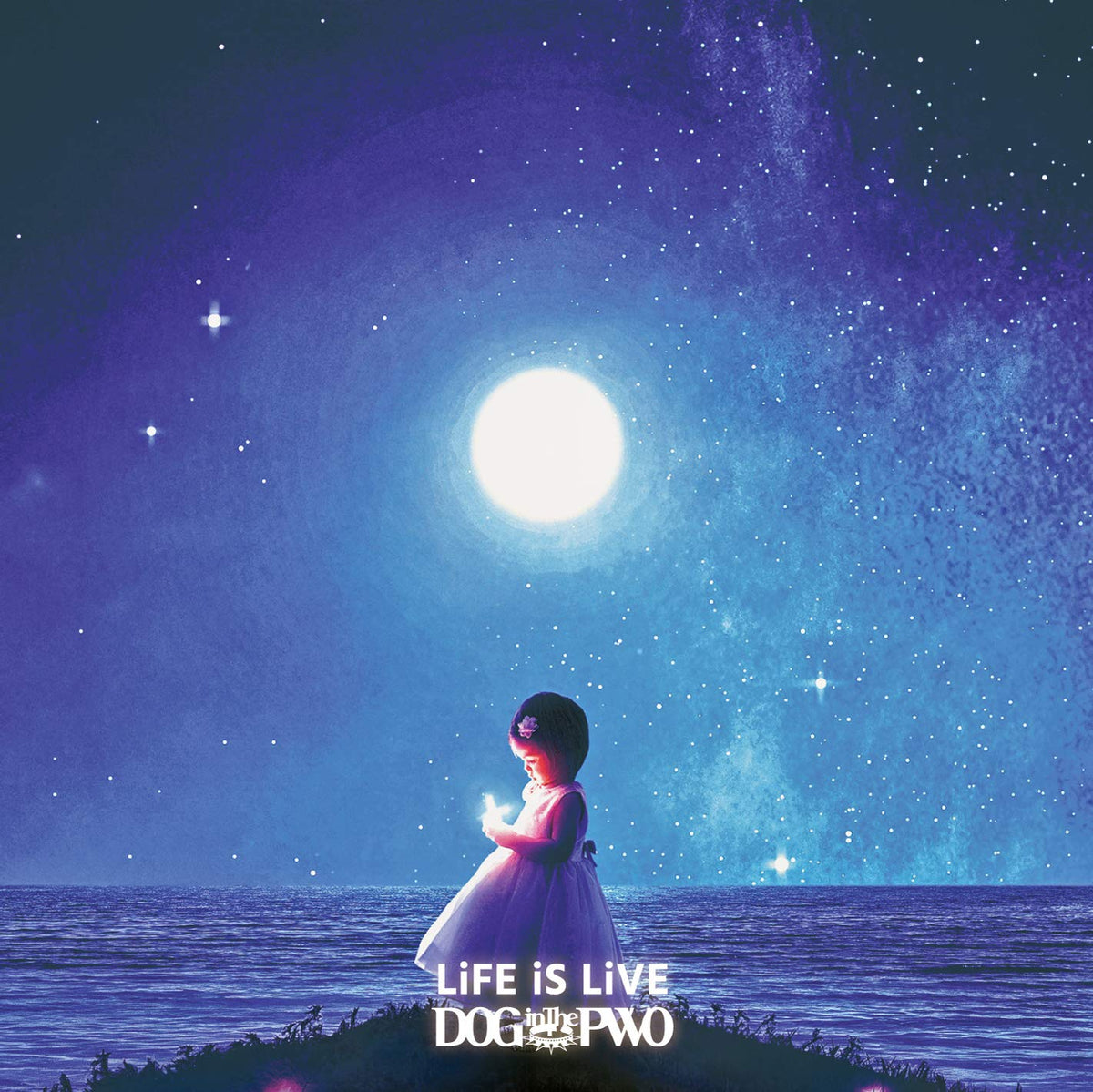 LiFE iS LiVE (First Edition B)