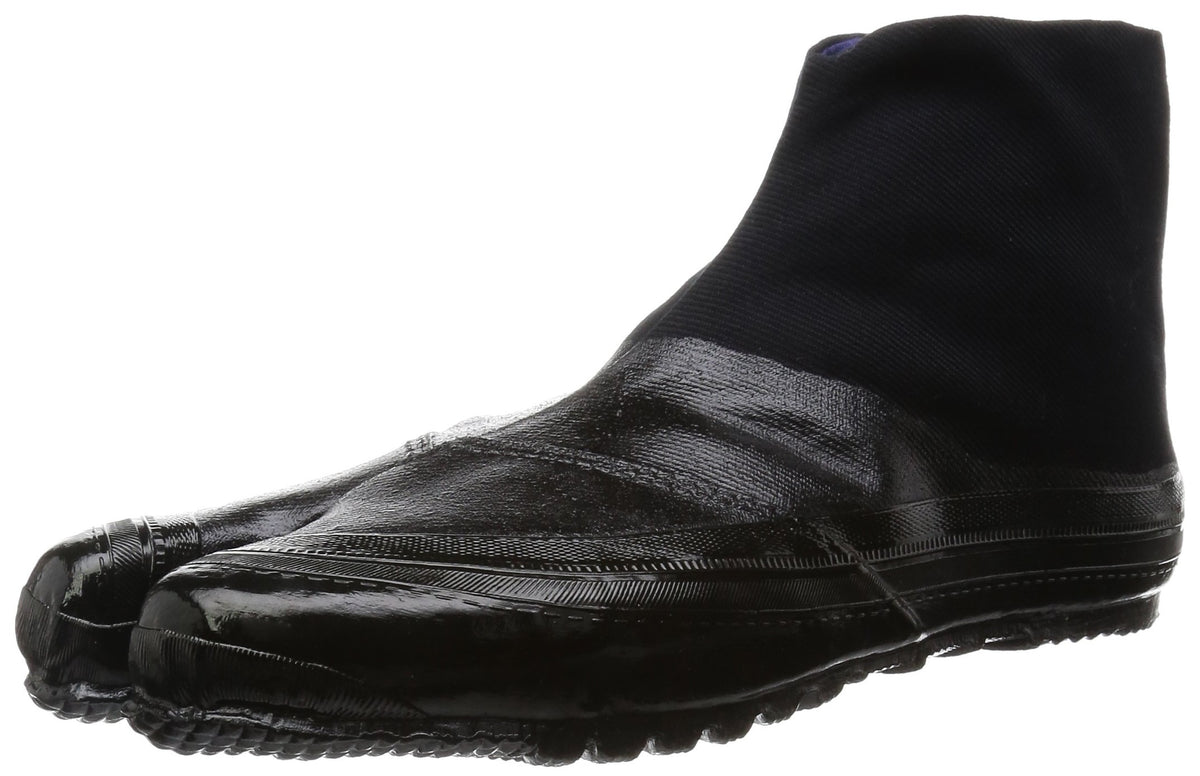 Jitsuyou All Black Japanese Tabi Shoes Black with 3 Clips