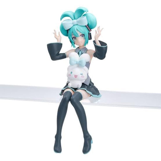 SEGA Hatsune Miku x Cinnamoroll PM Perching Figure