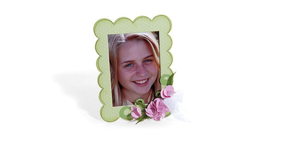 Sizzix Frame & Frame Back Scallop by STU Kilgour