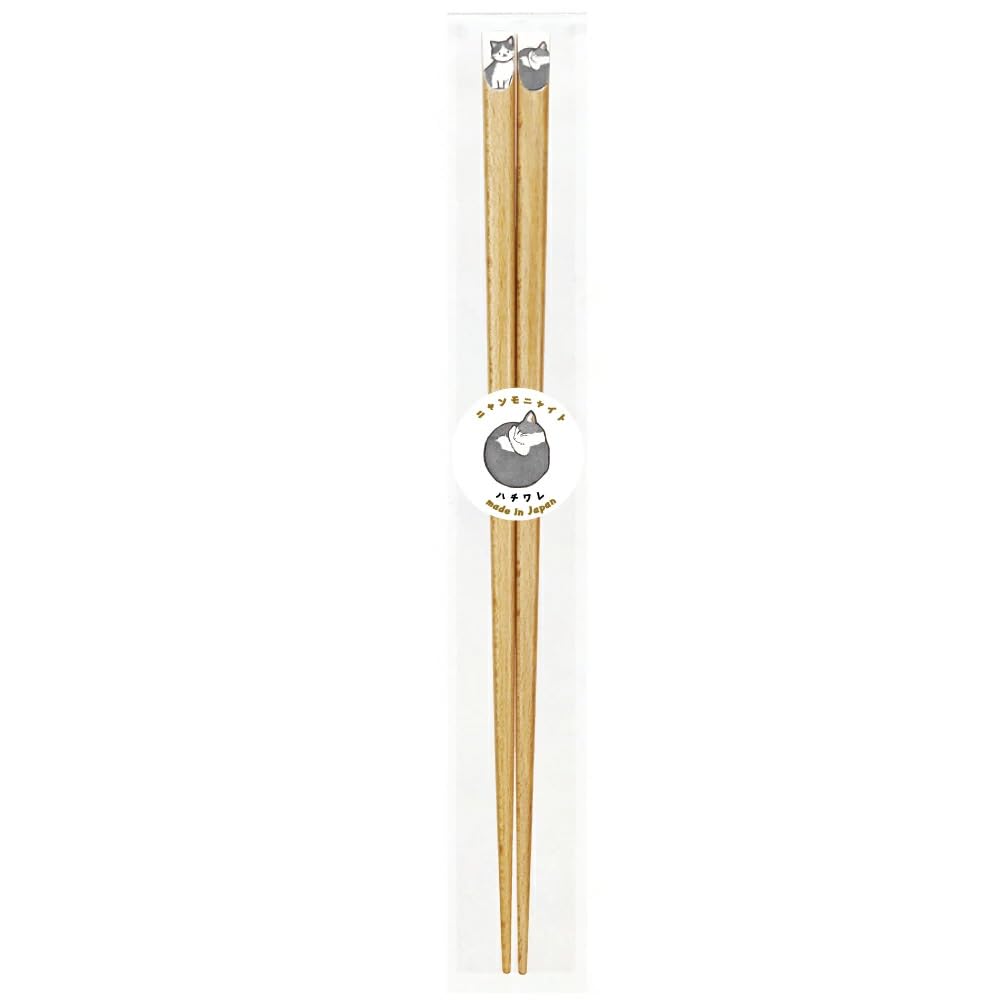 Tanaka Chopsticks Shop Nyanmonyite Chopsticks Hachiwale, 7.1 inches (18 cm), Non-slip Treatment, Easy to Grip, Non-Slip, Cat Pattern, Wood, Made in Japan, Anti-Slip, Children, Natural Wood, Stylish