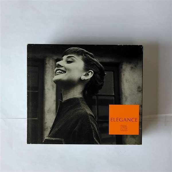 Elegance V.1: Relax in the Mood