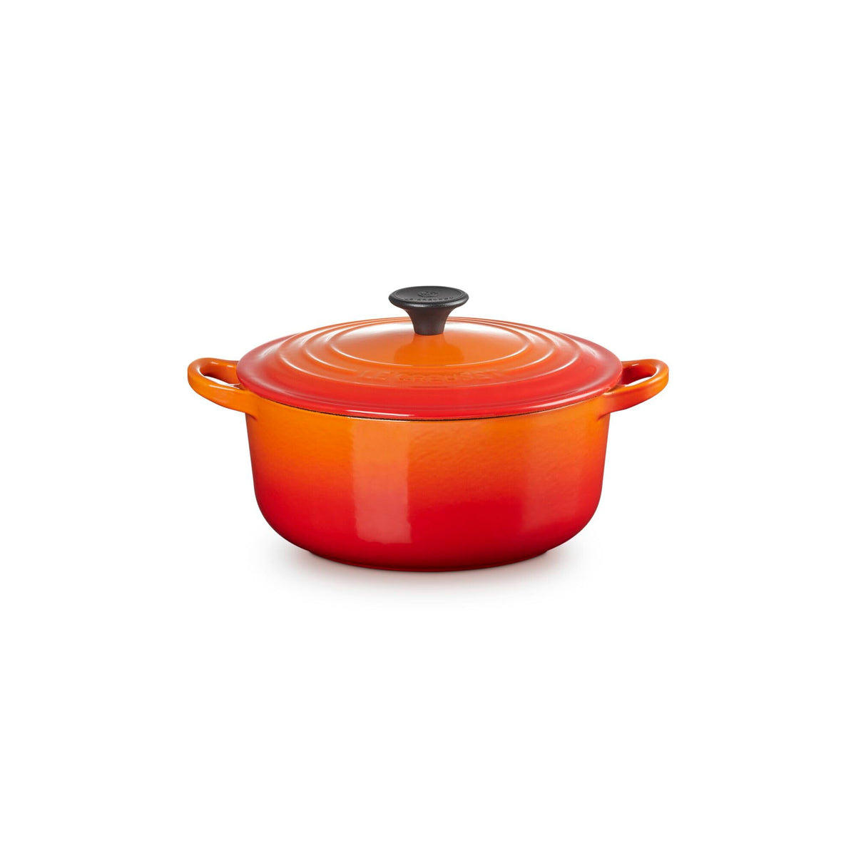 Le Creuset Round Oven 2.75 Quart Flame