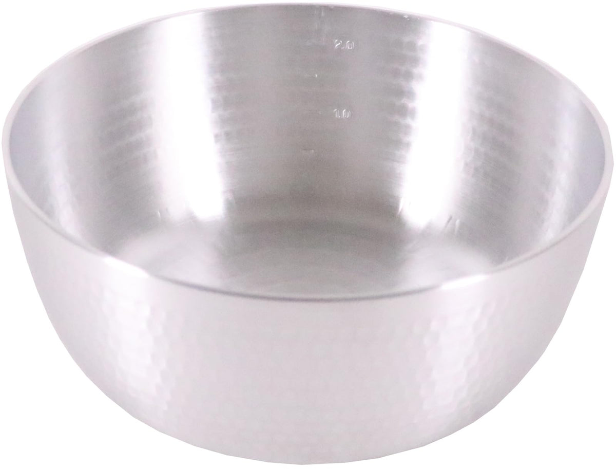 Aluminum Hammered Yatko Pot with Scale 8.3 inches (21 cm)