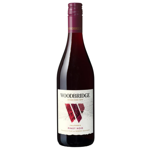Robert Mondavi Woodbridge Pinot Noir [Red Wine, Medium Body, USA, 25.5 fl oz (750 ml)