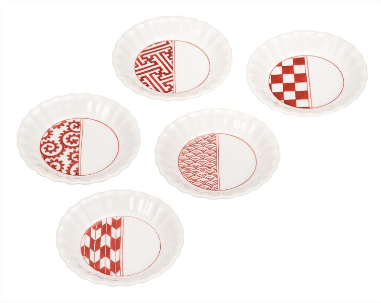 K9-103 Kutani Yakuya No. 3.5 Plate Set, Auspicious Style