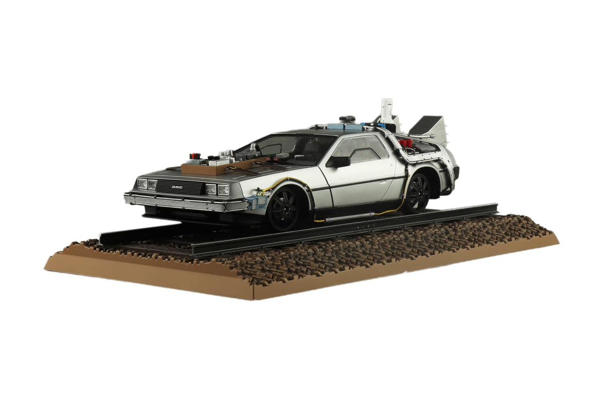 Aoshima 1/24 Movie Mecha No.BT-04 Back to the Future Part III Time Machine Railroad Plastic Model (Automotive)