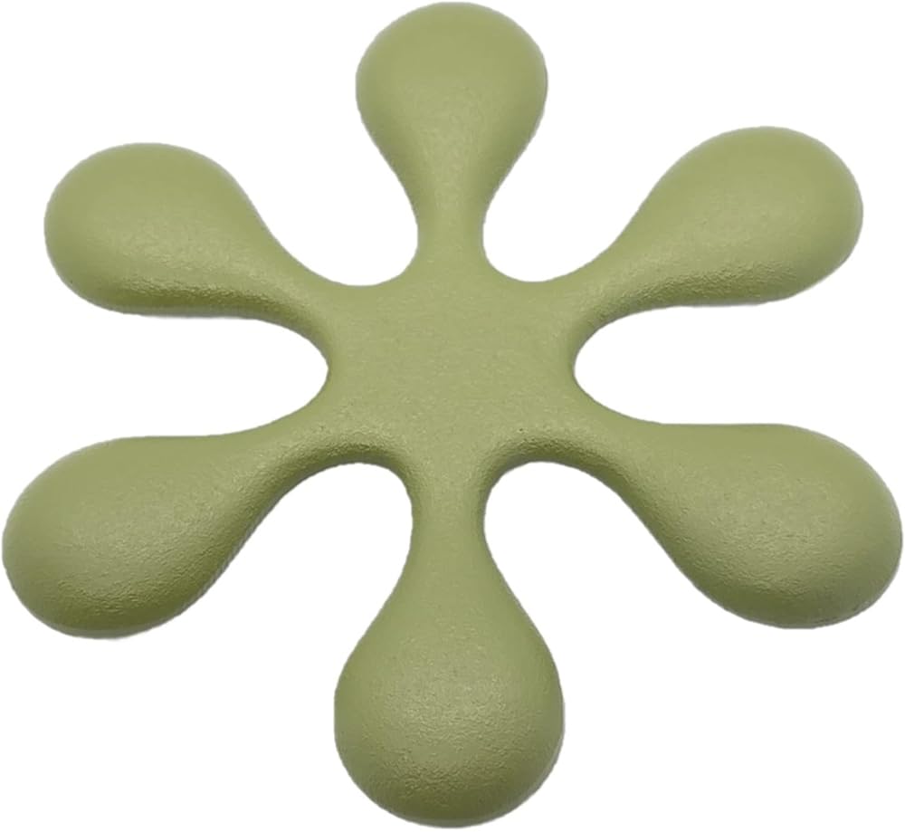 Iwachu 17493 Kamashiki, Small Trivet, Matte Wakusa, φ5.9 inches (15 cm), Nambu Ironware