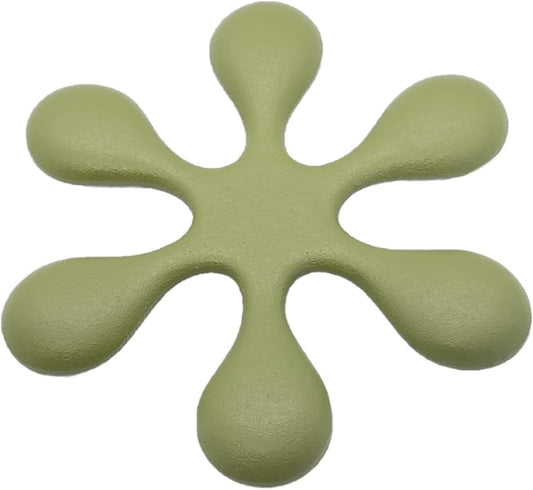 Iwachu 17493 Kamashiki, Small Trivet, Matte Wakusa, φ5.9 inches (15 cm), Nambu Ironware