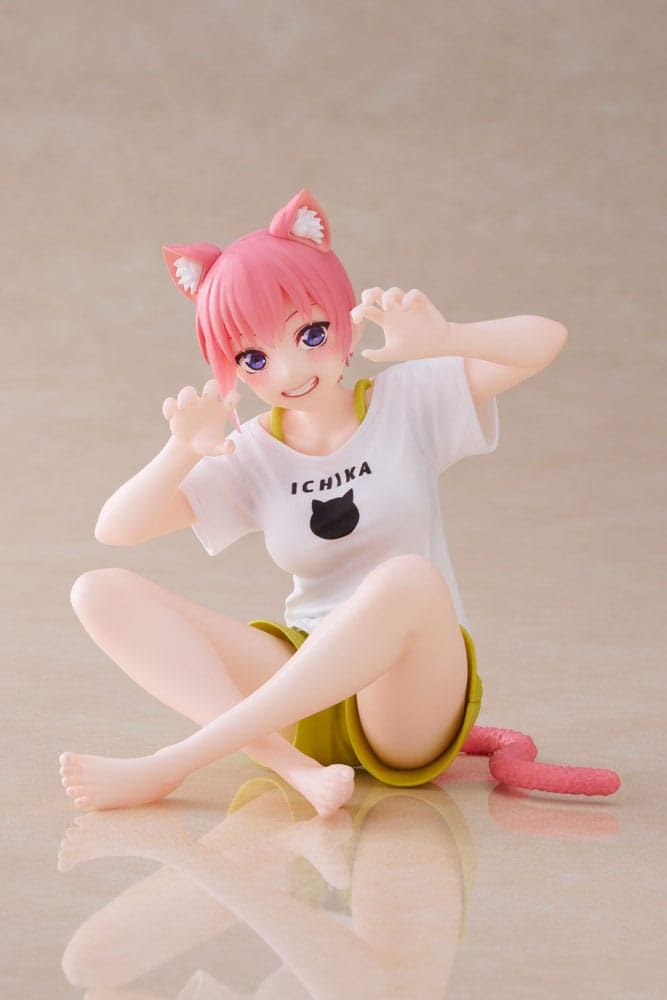Taito Prize The Quintessential Quintuplets 2 Statuette PVC Desktop Ichika Nakano Newley Written Cat Roomwear Ver. 13 cm