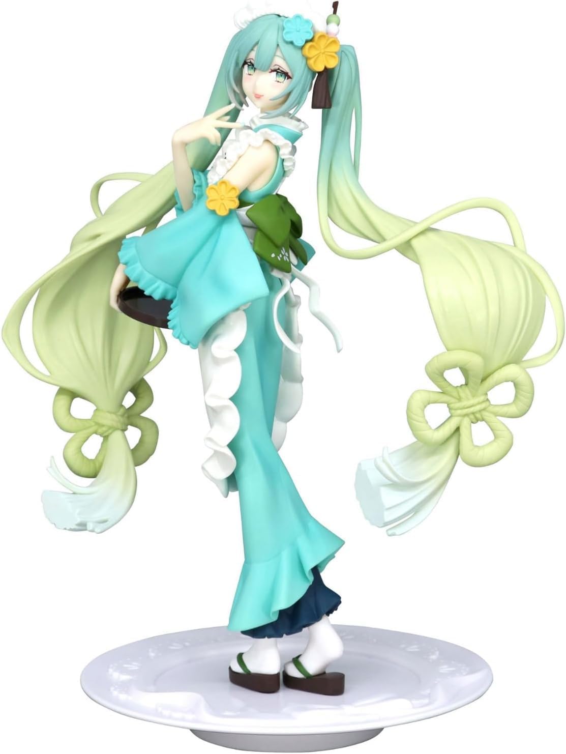 Furyu Hatsune Miku: Matcha Parfait Mint Sweet Sweets Series Figure, Multicolor