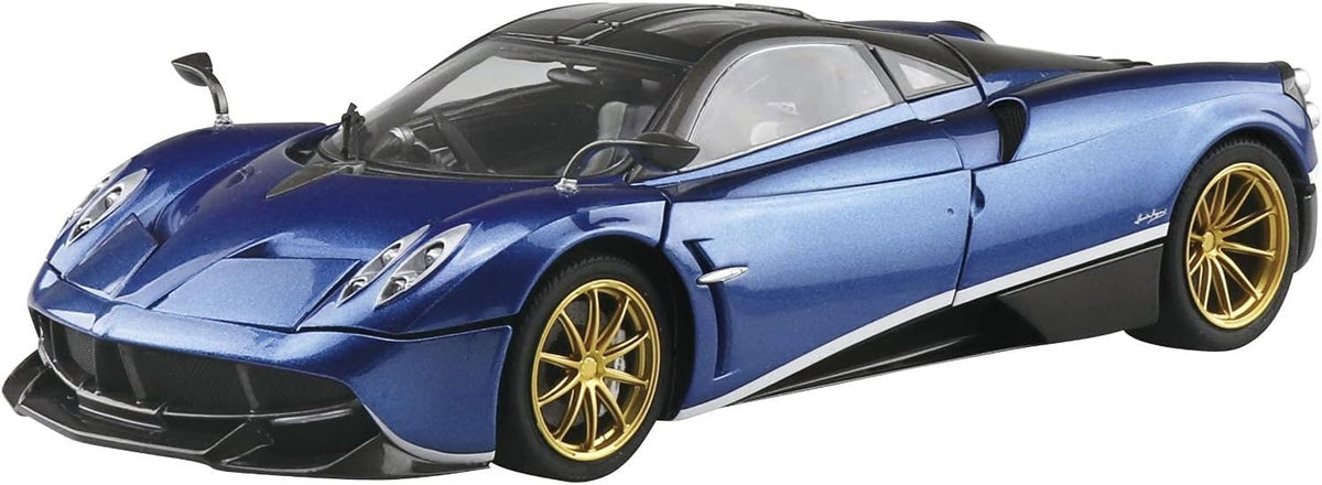 Aoshima Pagani Huayra Pacchetto Tempesta ’16 1:24 Scale Model Kit