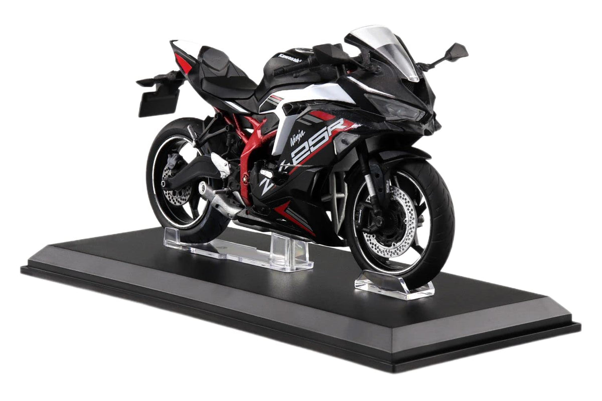 Aoshima Kawasaki Ninja ZX-25R (Black x Pearl Flat) 1:12 Scale Diecast Bike