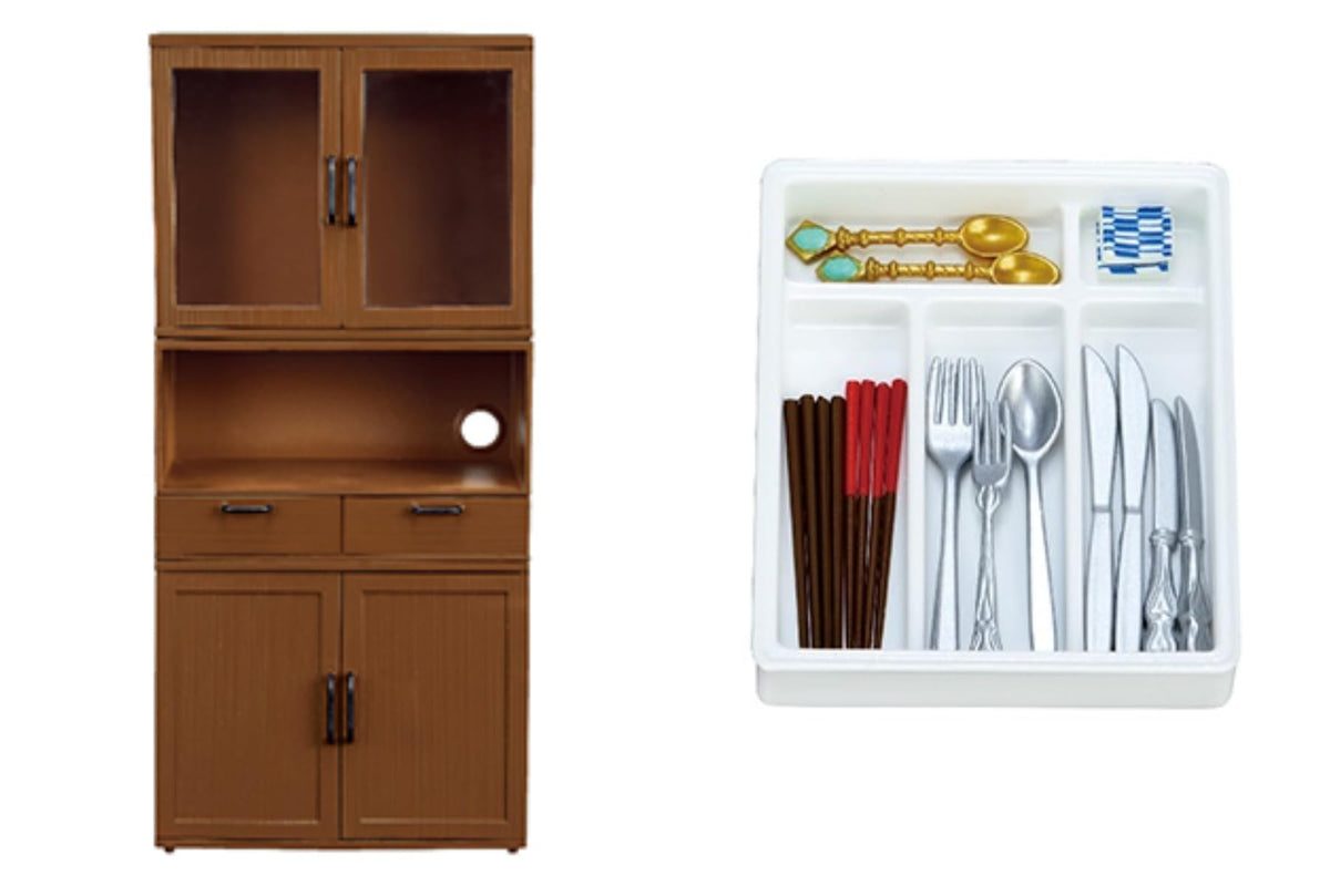 Re-ment-Petit Sample-Cupboard-Trading Figure
