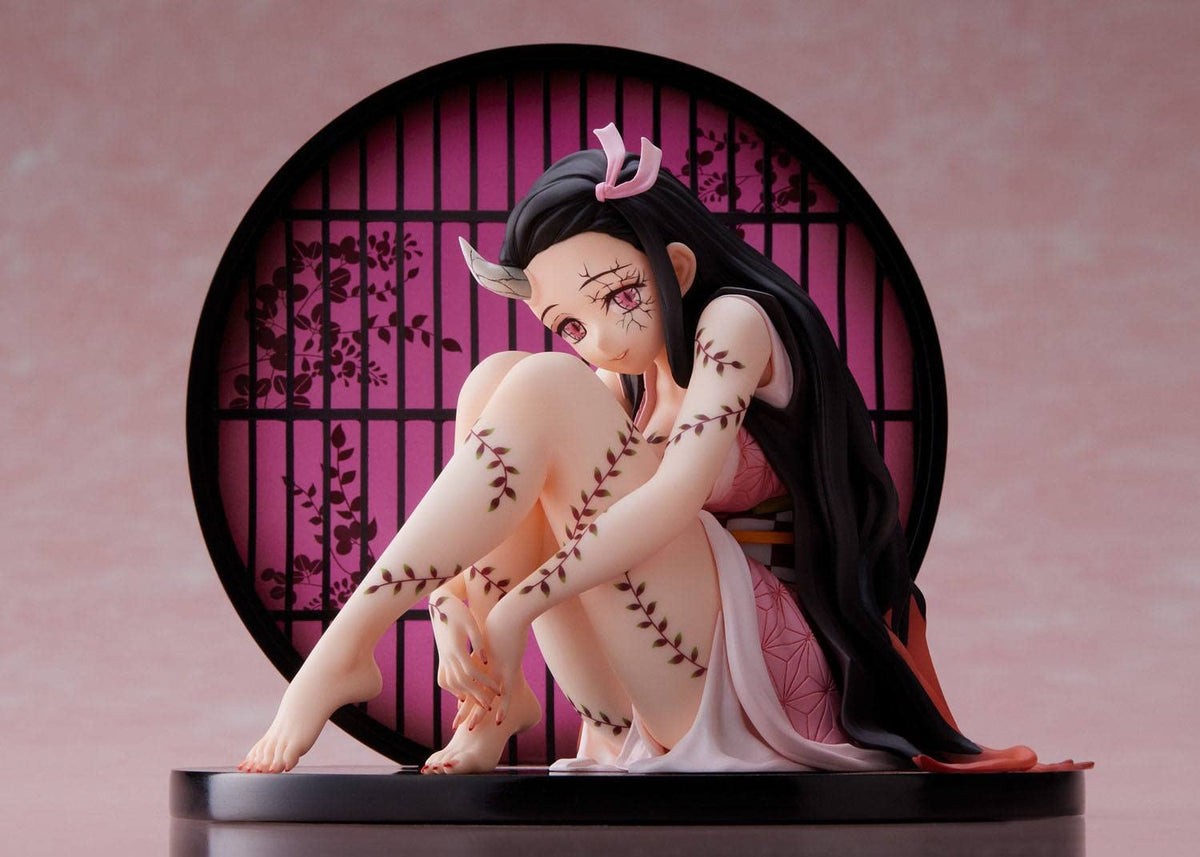 Aniplex Demon Slayer: Kimetsu no Yaiba Statuette Entertainment District Arc Nezuko Kamado (Demon Form Advancing Version)