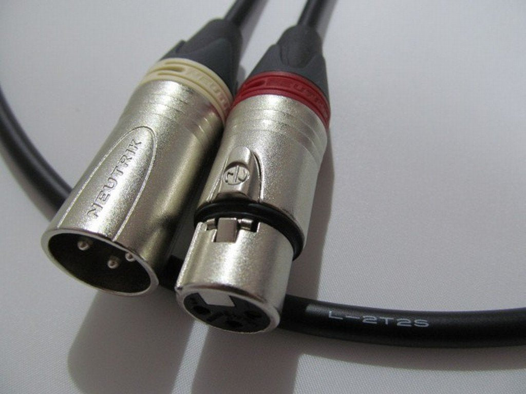 Canare Cana of L – 2t2s XLR Cable/Manufacturing Company Trick Silver Plug Pack of 2 Set of 1 black