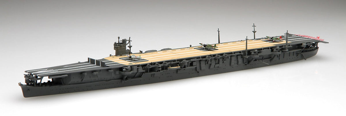 1/700 Special Series No. 16 Japan Navy Aircraft Carrier Aoryu (1961/16) Plastic Model