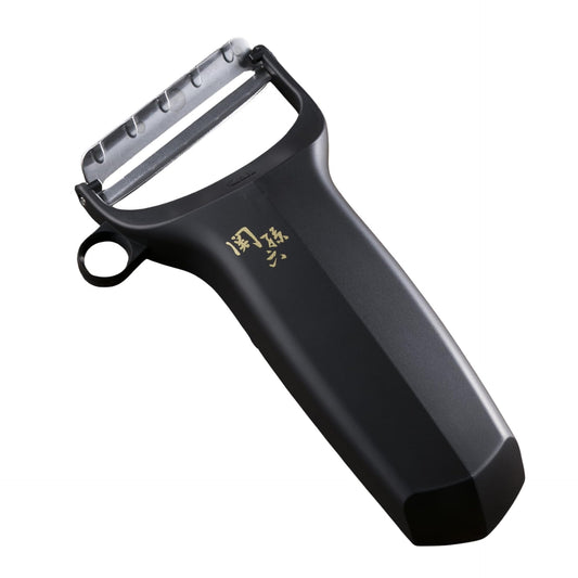 Kai Corporation DH3341 Sekimagoroku Compact Peeler, Made in Japan, Black
