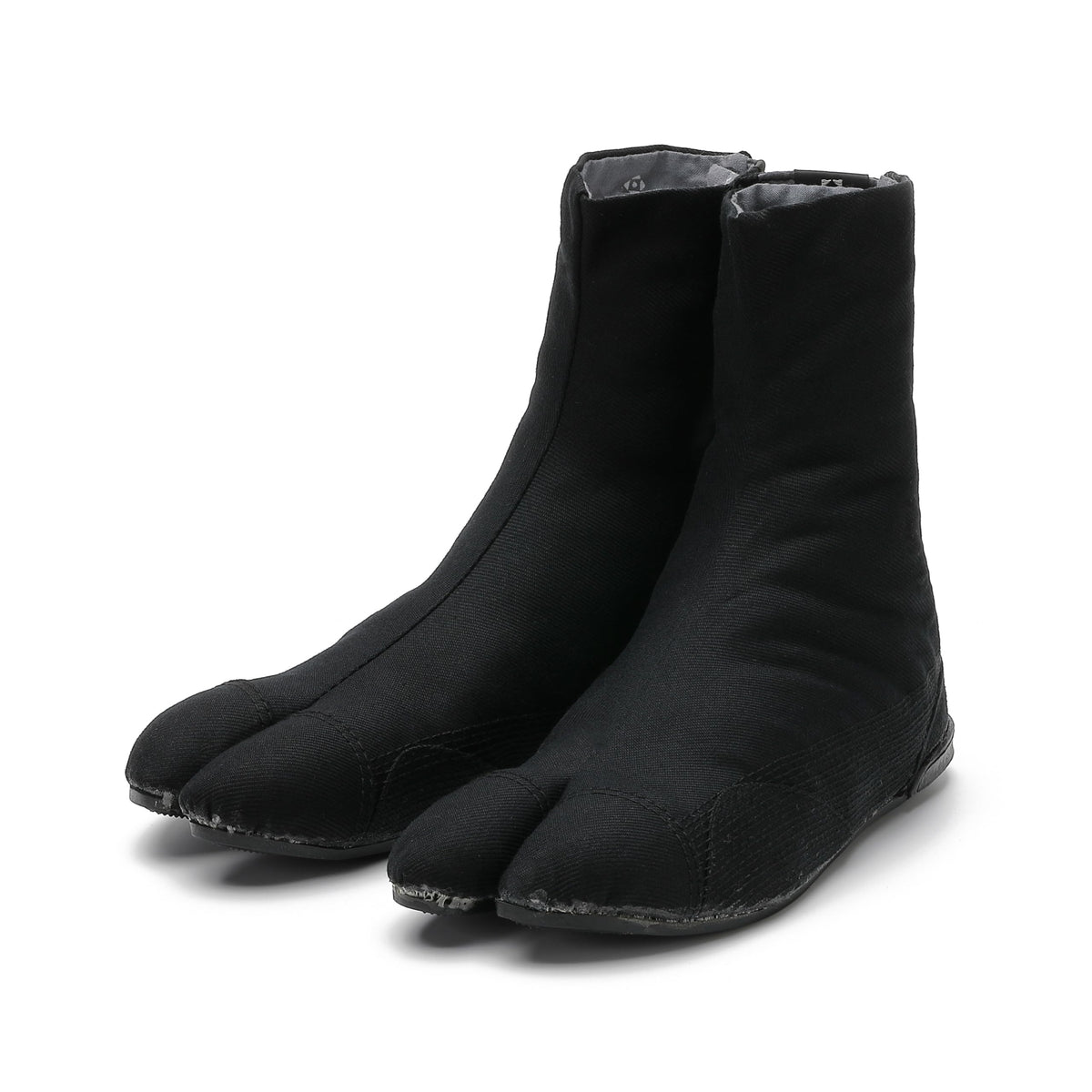 Marugo Kurashikiya Japanese Tabi Shoes Full Black Edition (22.5 cm)