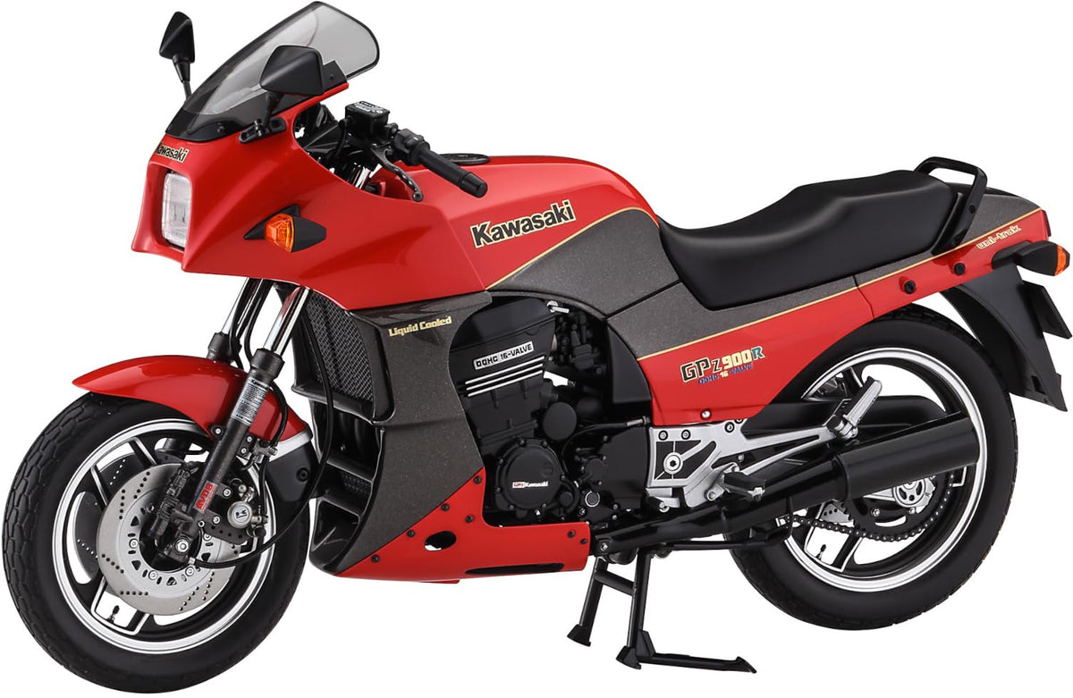 Hasegawa BK19 1/12 Kawasaki GPZ900R (A1) 1984 Plastic Model