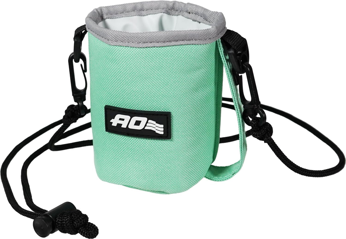 AO Coolers Soft Can Cooler, Beach Grass Green, Lightweight, Cold Insulated, Portable, 11.8 fl oz (330 ml) / 11.8 fl oz (350 ml) Can Compatible, For Convenient Store Coffee, Outdoors, Camping, Picnics