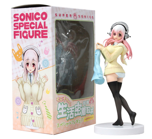 Furyu Every Day Life Series 8" Super Sonic Spare Clothing Time Version Figure