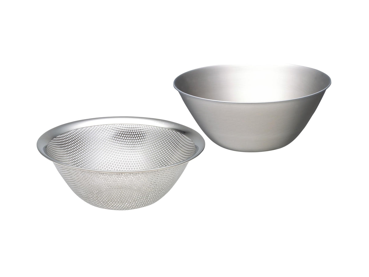 Sori Yanagi Stainless Steel Ball & Punching Strainer Set, Made in Japan, 7.5 inches (19 cm)