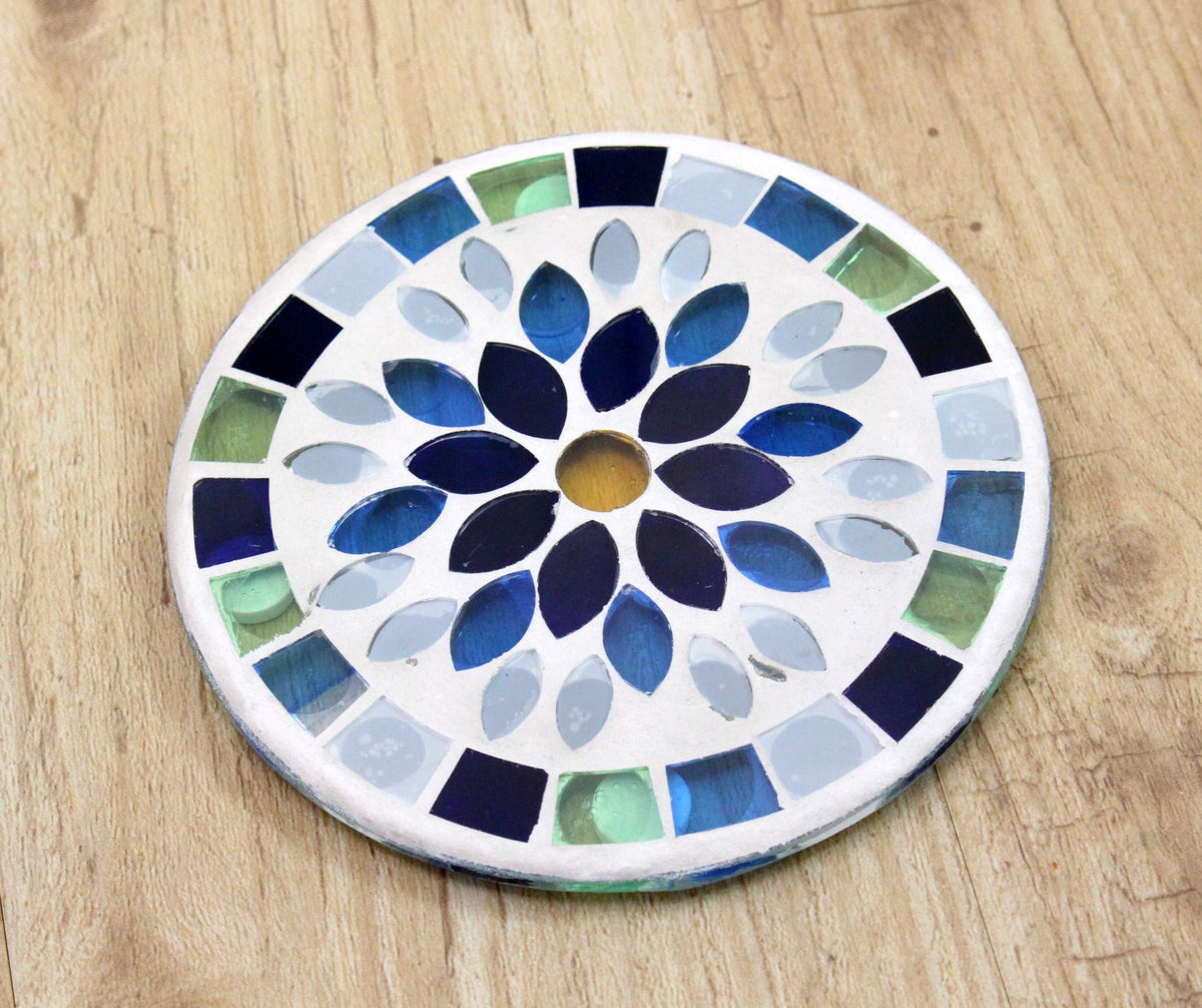 Forkart CNJYK4 Cute Handmade Glasswork Mosajique Coaster Flower