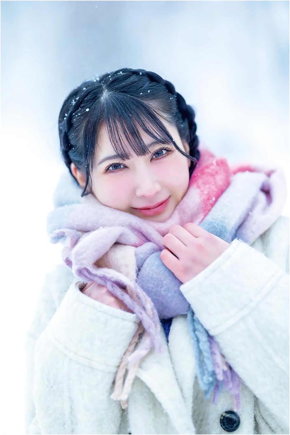 Natsume Hibiki Photobook: 'I'll Always Be By Your Side'
