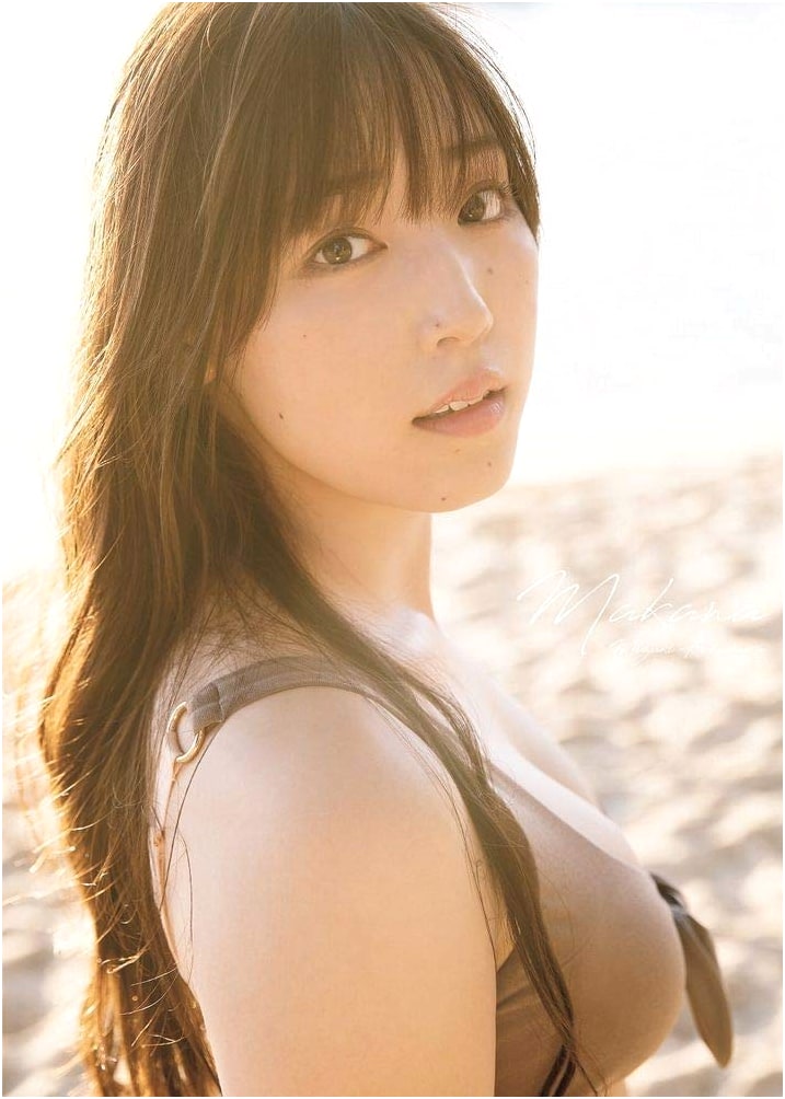 Morning Musume '18 Mizuki Fukumura Photobook: Makana