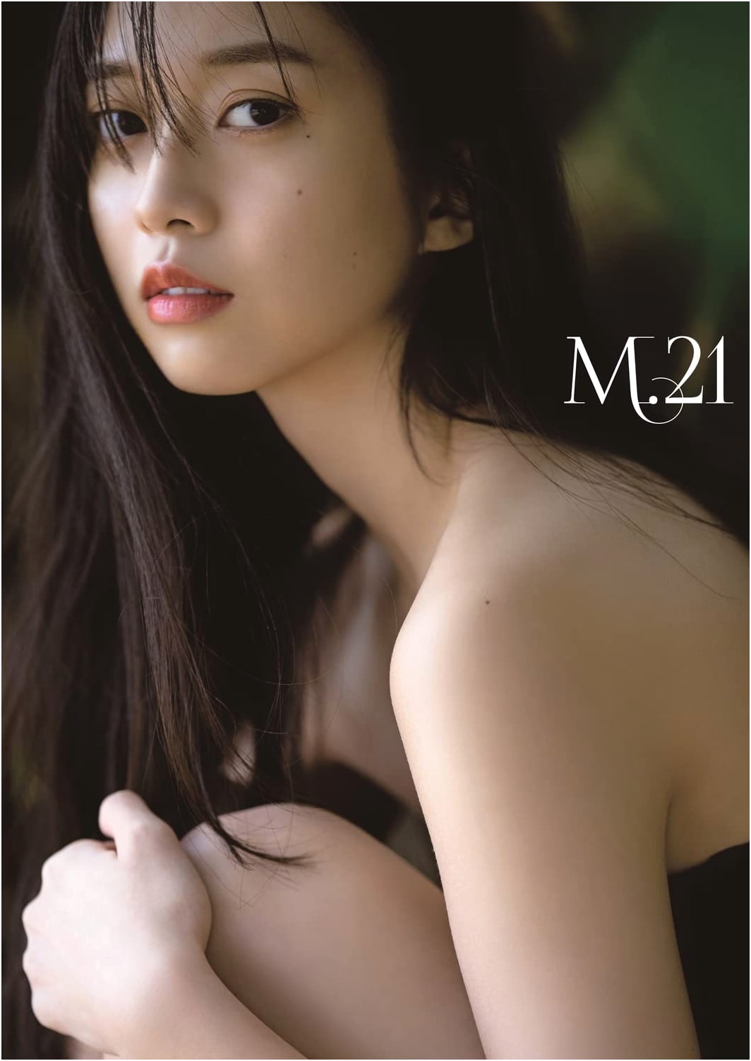 Morning Musume. '22 Makino Maria Photo Book 'M.21'